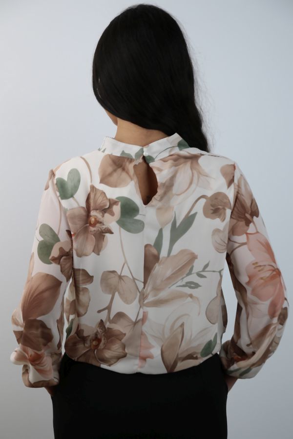 [201263] Cropped bloemenblouse Roxanne nm48 - Wolwit-beige Detail