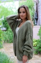 Tricot cardigan Louay nm18 coarse stitch overlay seam - Olijf Detail