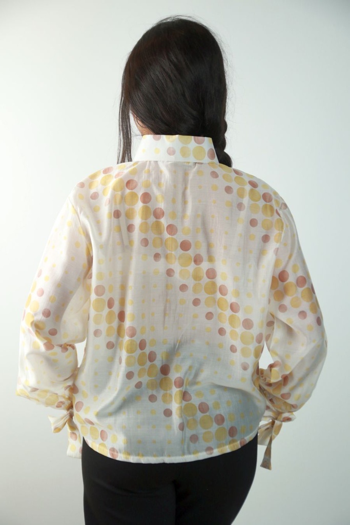 [201300] Blouse Rosan met diagonaal bolletjespatroon nm85 - Wolwit-geel Detail