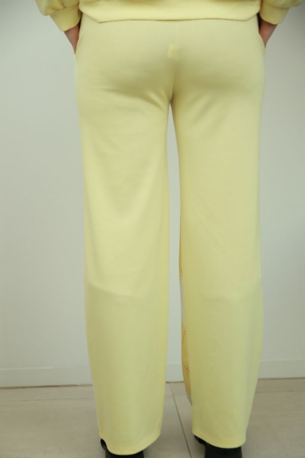 [201483] Geruite broek Riham met brede pijp nm95 - Geel-wit Detail