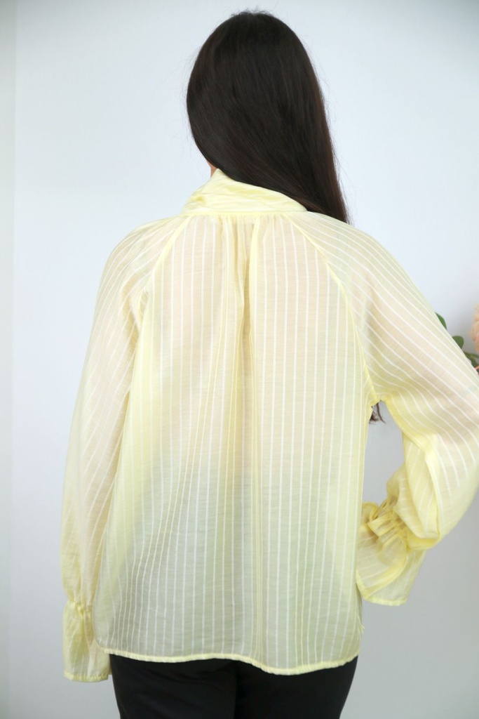 [201552] Blouse Nessim nm85 strikkraag manchette volant  - Lichtgeel Detail