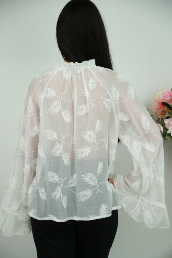 [201556] Nabila nm85 blouse ruchekraag met volant  - Wit Detail