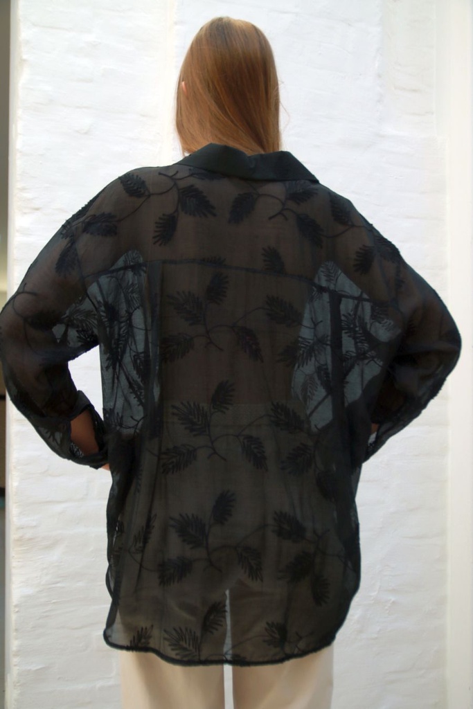 [201304] Blouse Remy geborduurd bladermotief nm85 - Zwart Detail