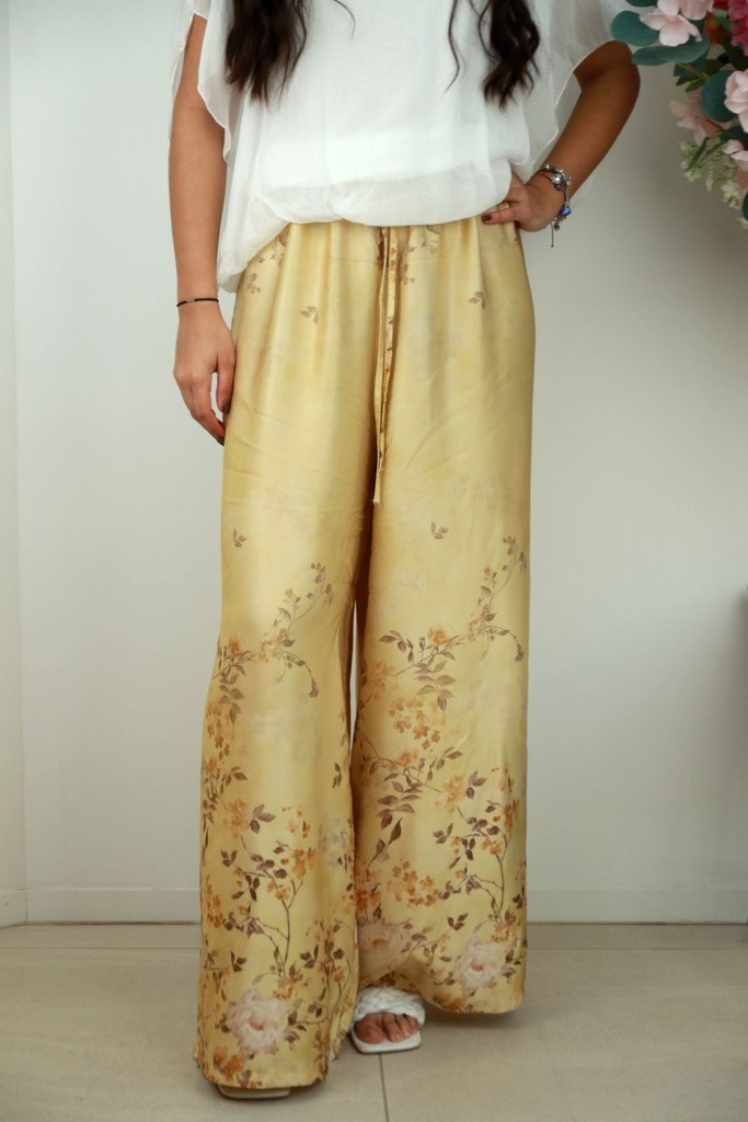 [201574] Tuniek en broek Senn nm100 bloesempatroon wijde mouw - Geel Detail