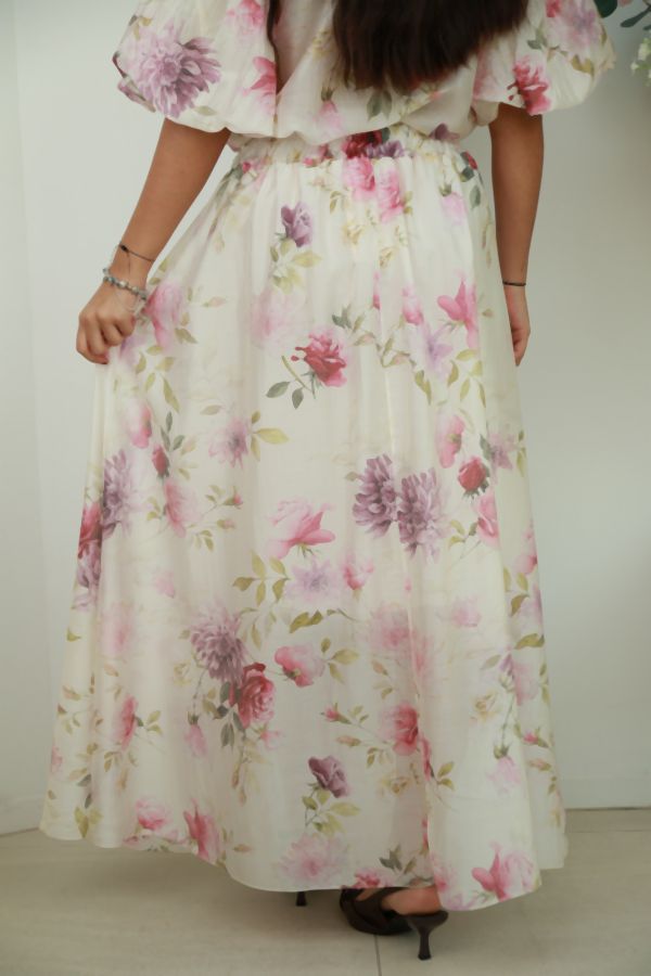 [201593] Setje Noell nm85 blouse pofmouw en lange rok  - Lichtbeige Detail