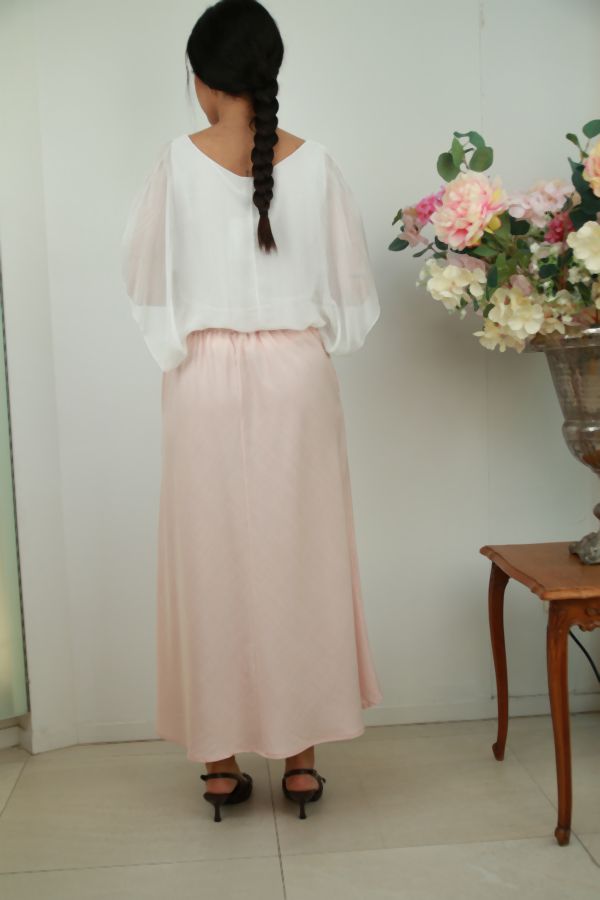 [201599] Lange uitlopende rok Noomi nm100 met gevlochten taillebinder - Roze Detail