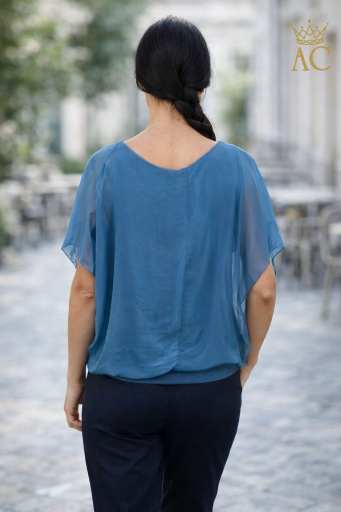 [201372] Zijde blouse Olof nm98 open hals vleermuismouw gepofte taille in viscose jersey - Indigo Detail