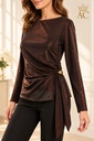 [202947001] Blouse Shawn lurex lange mouw linkerdijdrappage open hals verguld sierdetail - Detail