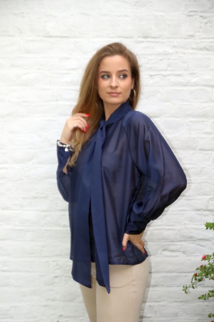[10017358] Blouse Lesley nm85 tencel lange jabot  - Donkerblauw Detail