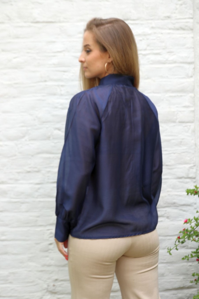 [10017358] Blouse Lesley nm85 tencel lange jabot  - Donkerblauw Detail