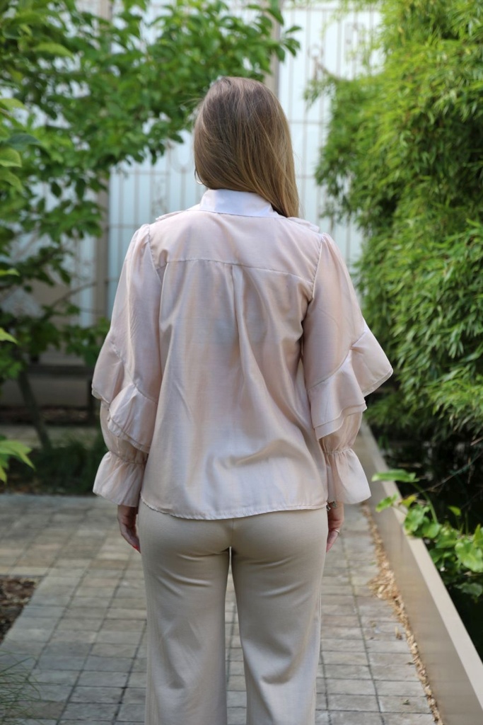 [10017347] Blouse Linsey nm85 tencel kraag dubbele buste en mouwvolant  - Beige Detail