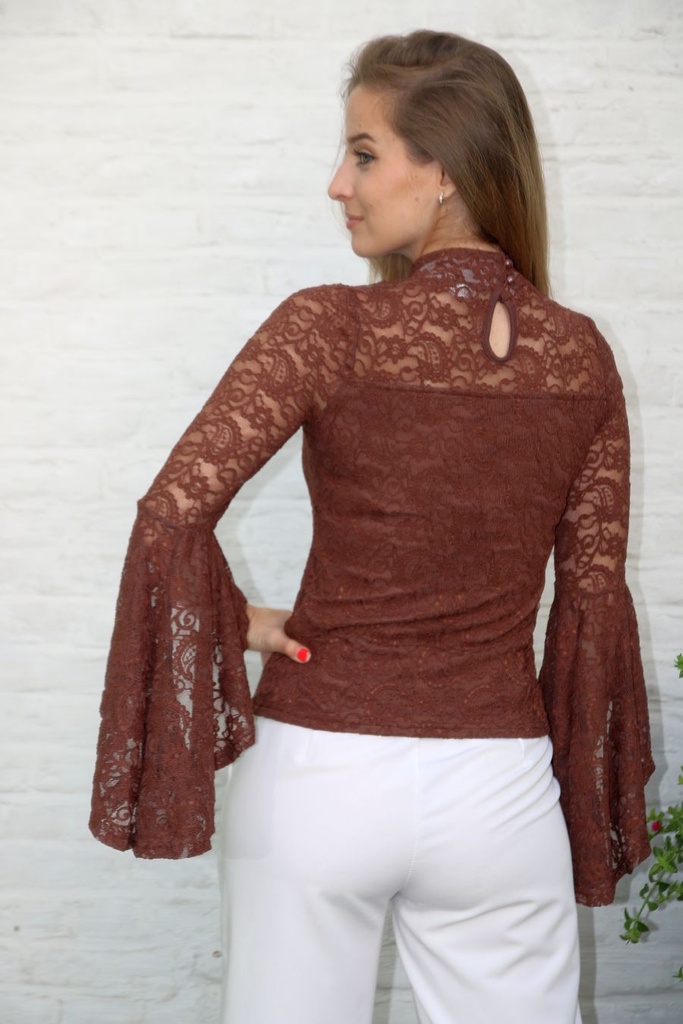 [10017323] T-shirt Linda kant opstaande kraag trompetmouw - Bruin Detail