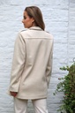 [10017415] 7/8ste jas Lyanne nm10 puntkraag dubbel rij knopen epauletten  - Beige Detail