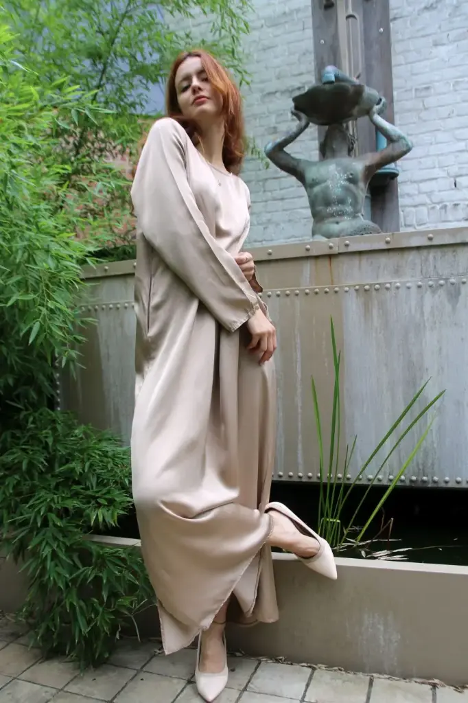 Zijden wijdse jurk Gerdien