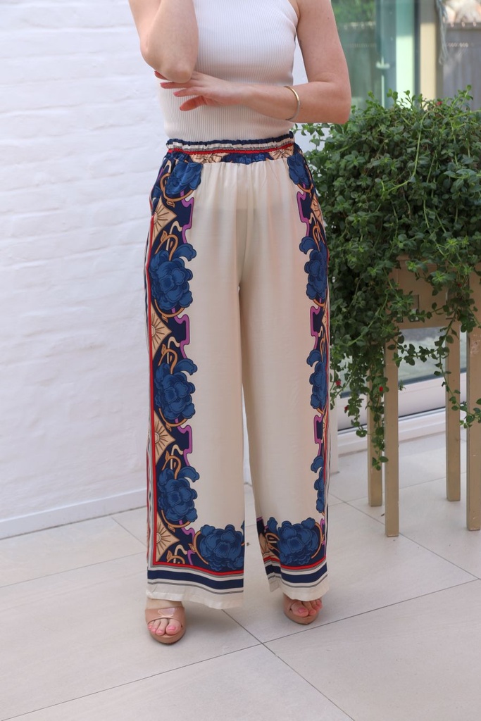 Pantalon en soie Jo-Ann cuisse gallon imprimé méduse