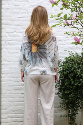 [10016795001] Pul Jaylina zonnebloemen ajour vleermuismouw