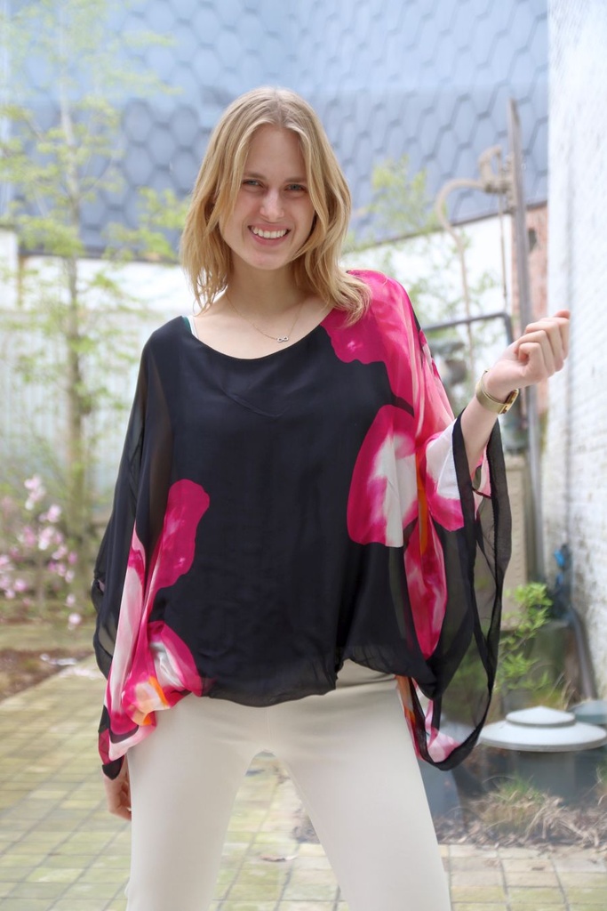 Zijden blouse Jary XL anemoon open hals vleermuismouw