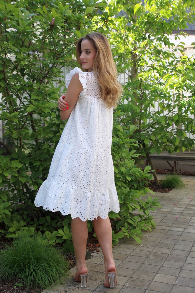 Robe Joska broderie ange manche capuchon