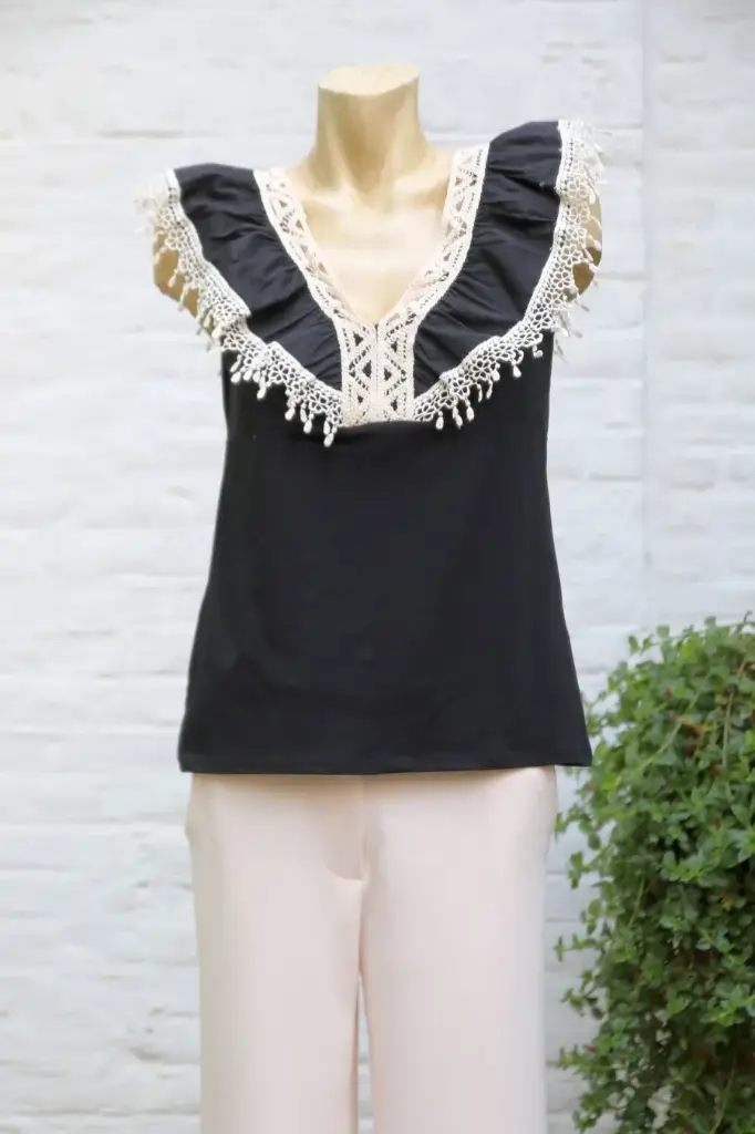 T-shirt Kaspar vv-hals