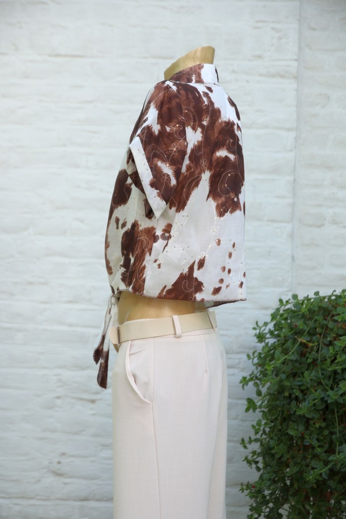 Blouse Jenn nm100 pelsvlekken geborduurd
