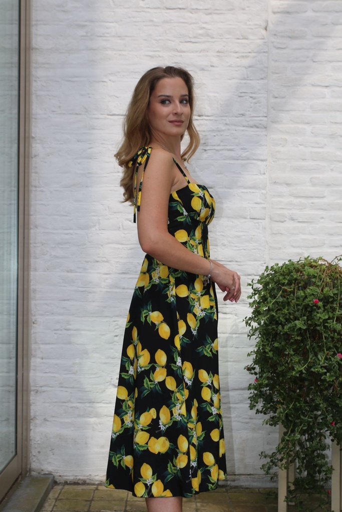 Robe Kymo à bretelles spaghetti et imprimé citron