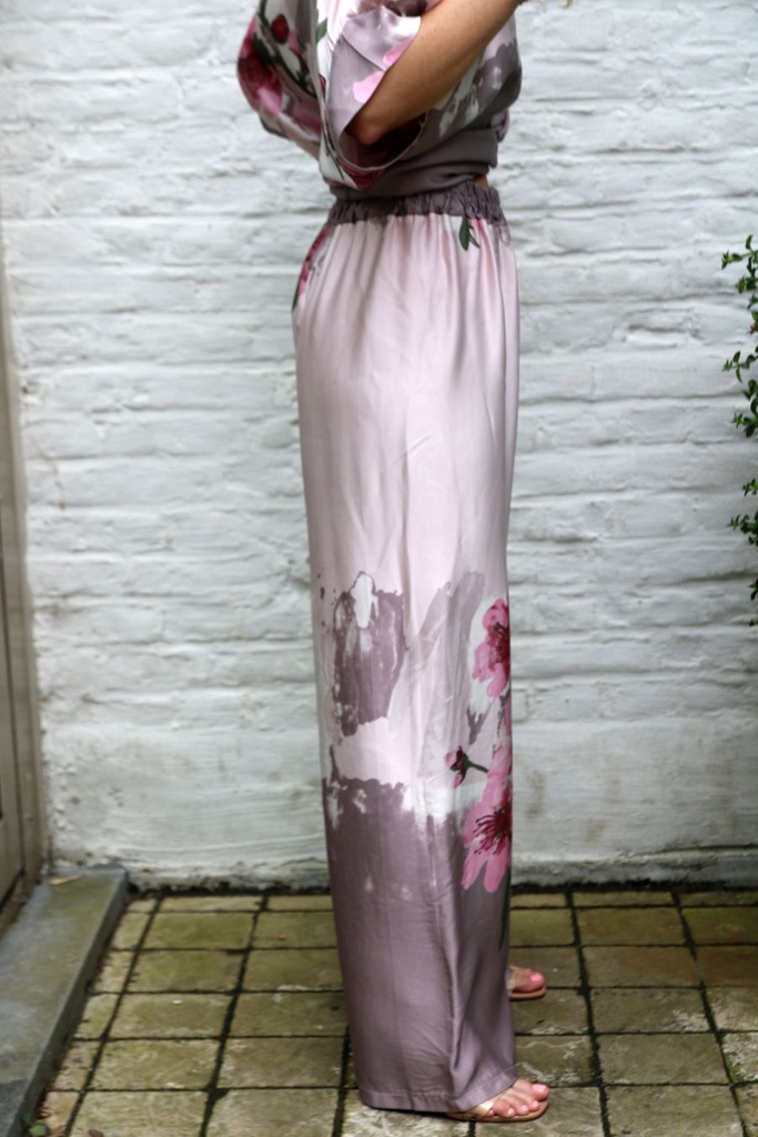 Satin floral pants Kikki nm100