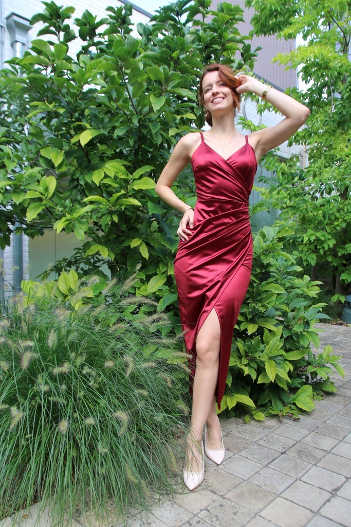 Long dress Lena heavy satin 5 belly pleats left thigh and deep thigh slit