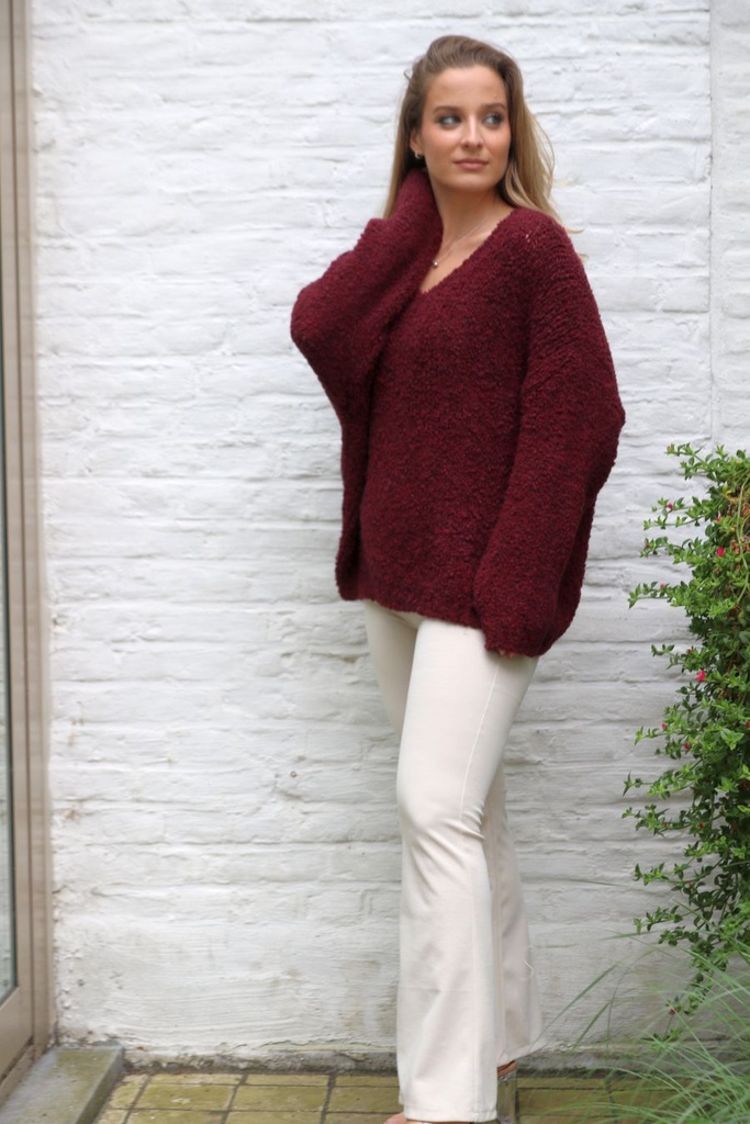 Pul Spring nm22 bouclÃ© V-neck contains alpaga and wool