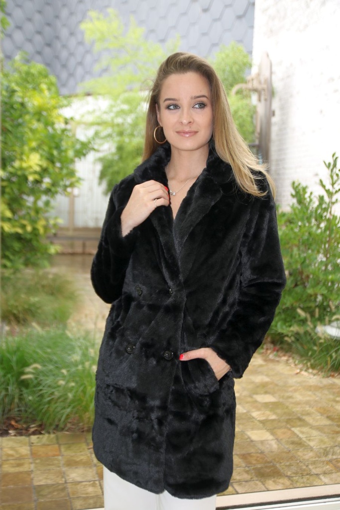 Teddy jas Loic teddy puntkraag dubbel rij knopen