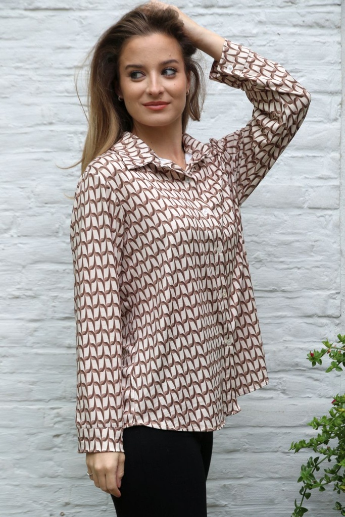 Blouse Leana nm20 kettingprint kraag nacré doorgeknoopt
