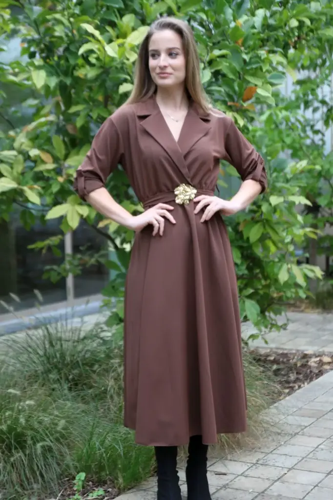 7/8ste jurk Leonor nm32 reverskraag fijne gabardine klokrok 