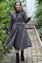 Lange jas Nienke geruite blokken jacquard reverskraag 