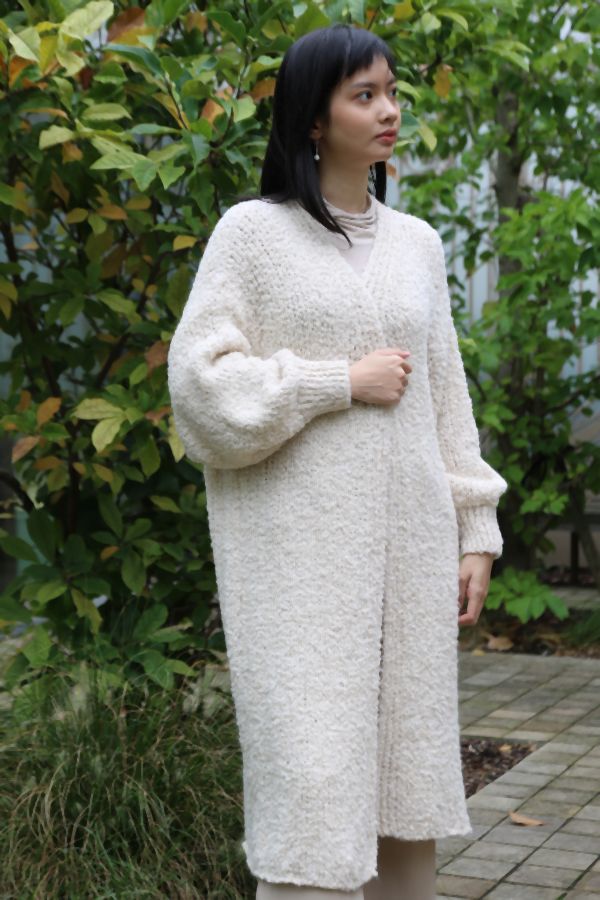 Lange cardigan Nika nm20 in boucléstof