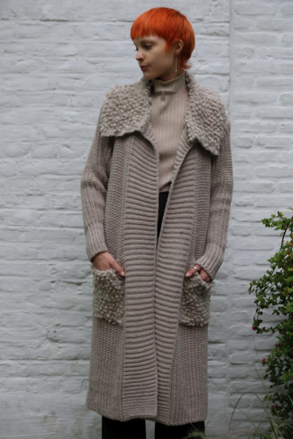 Tricot cardigan Noan nm20 geribbeld bouclé kraag