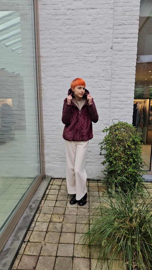 Korte jacket Nathalie eco pels capuchon ritssluiting 