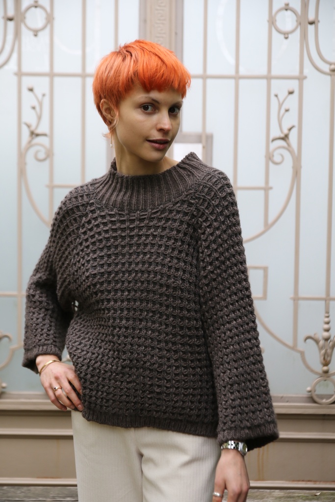 Pull Naoufel nm20 ronde hals uitlopende mouw