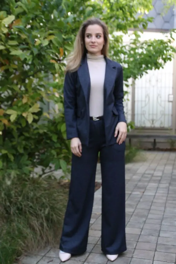 Blazer Livana nm10 reverskraag diagonaal ingeweven stippel 