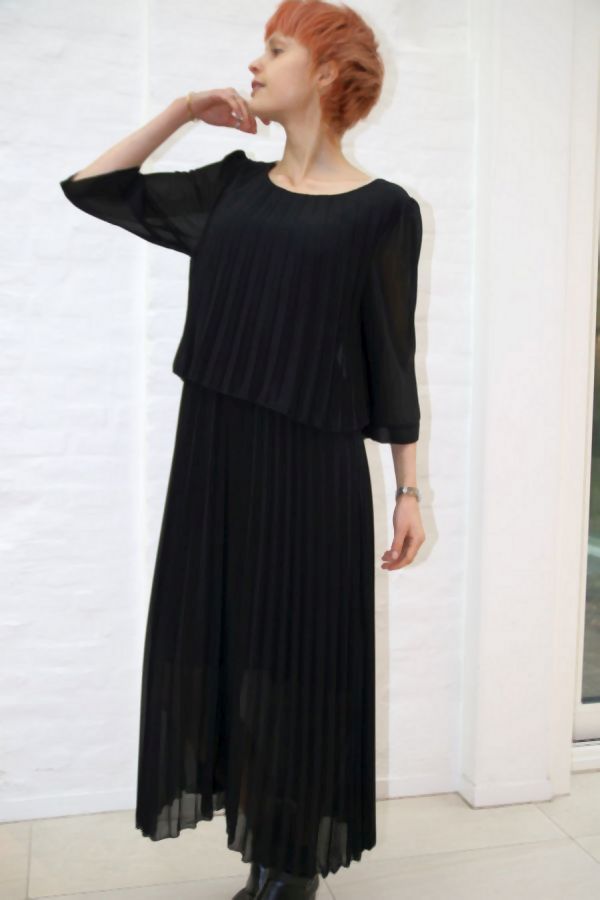 Lange jurk Narin plissé 3/4e mouw ronde hals