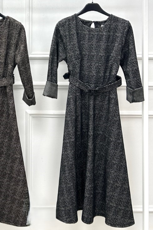 A-jurk Quin price de galle ingeweven motief ronde hals brede riem 