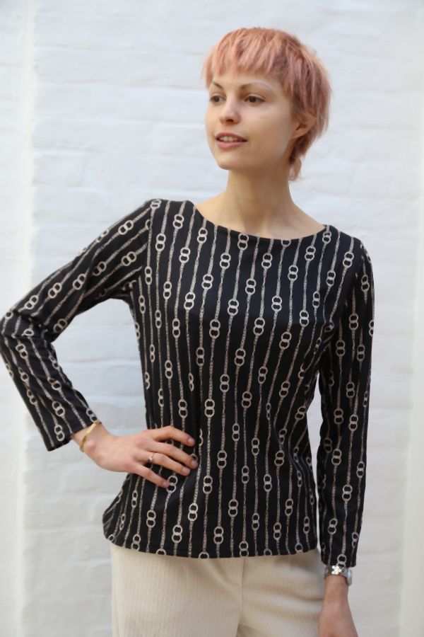 Shirt Marith met print van schakelkettingen nm20