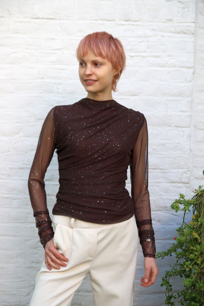 T-shirt Leela nm43 opstaande kraag linker schouder drapage 