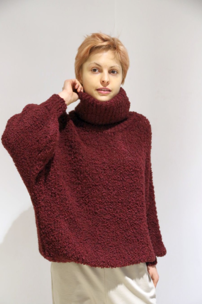 Pull Quintin boucléstof dikke opstaande kraag 