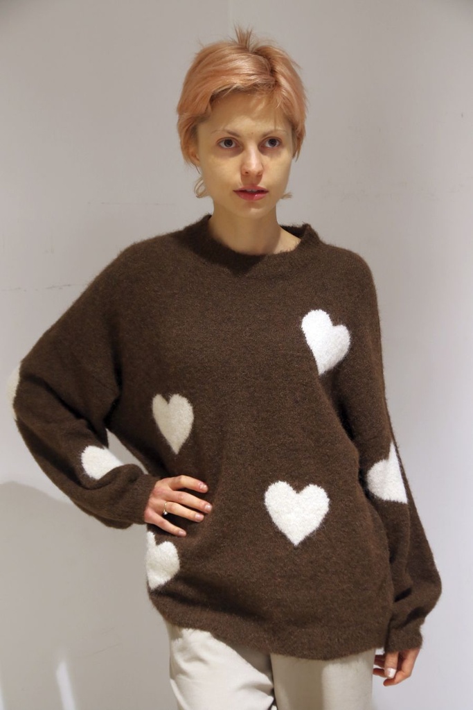 Pull Quintijn nm12 ingehaakte hartjes ronde hals 