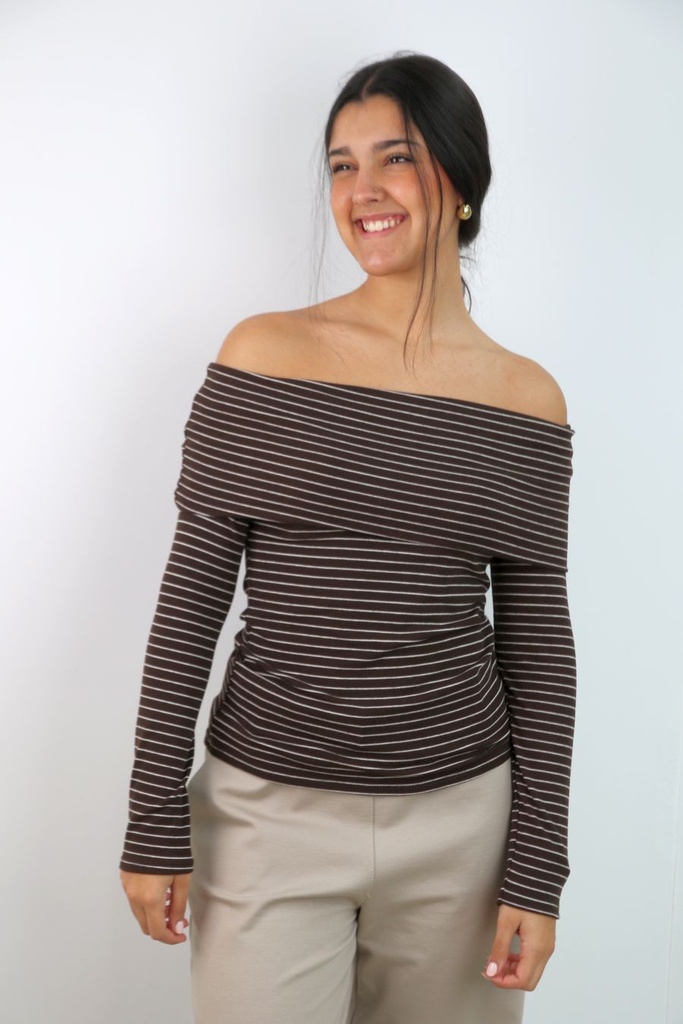 Pul  Leia nm30 off-shoulder fijn gelijnd 