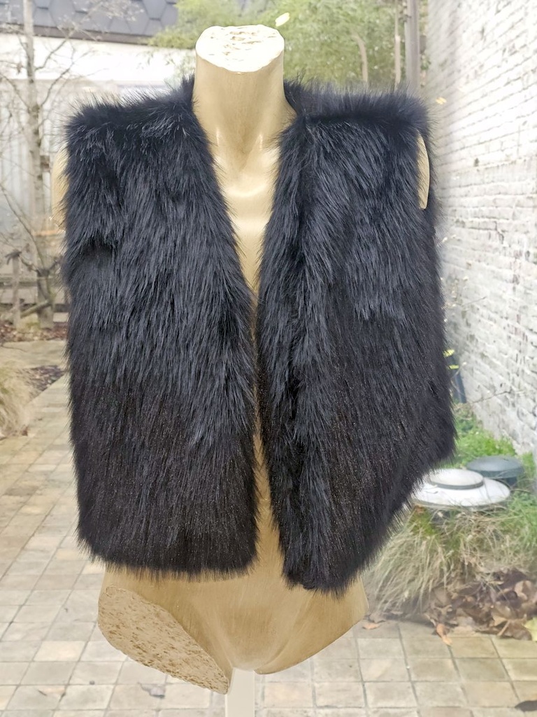 Mouwloze vest Lysa eco berenpels 