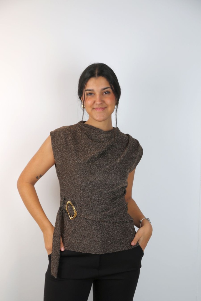 Lindsy nm44 metaalcoating opstaande drapage kraag a-symmetrisch gedrapeerd     