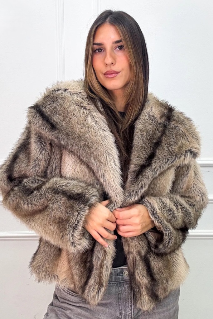 Eco pelsen jas Luut berenpels grote puntkraag 