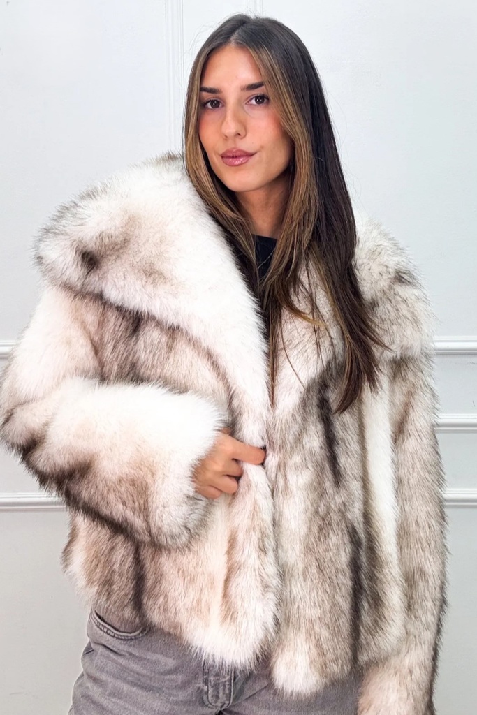 Eco pelsen jas Luut berenpels grote puntkraag 