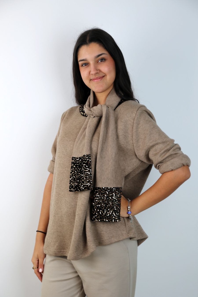 Pull Petra nm95 open hals en sjaal met pajetten