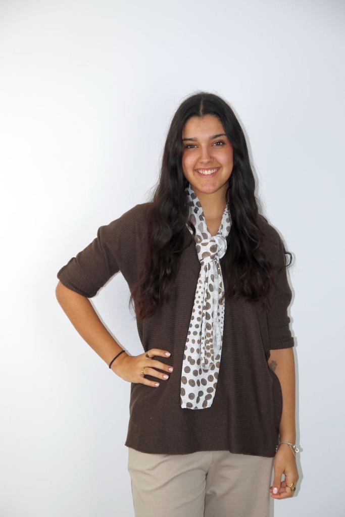 Pull Poyraz nm42 v-hals met bolletjes sjaal